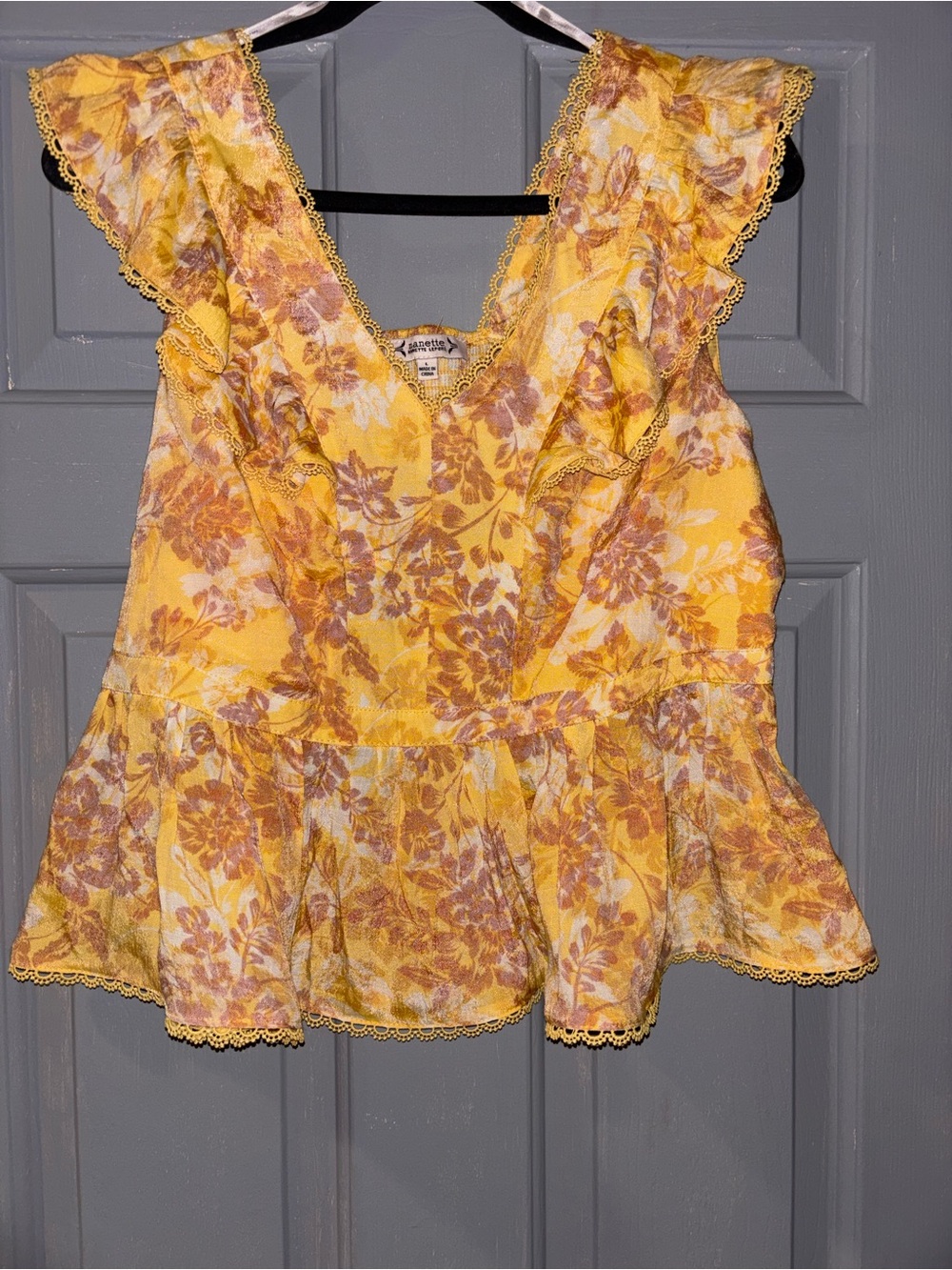 Nanette Lepore Floral Yellow Ruffle V-Neck Peplum Top size large